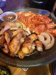 韓国料理 ホンデポチャ 新大久保本店