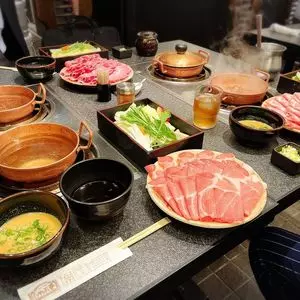 しゃぶ亭 西梅田店