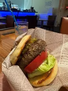 マティーニバーガー（MARTINIBURGER）