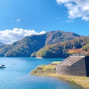 九頭竜湖