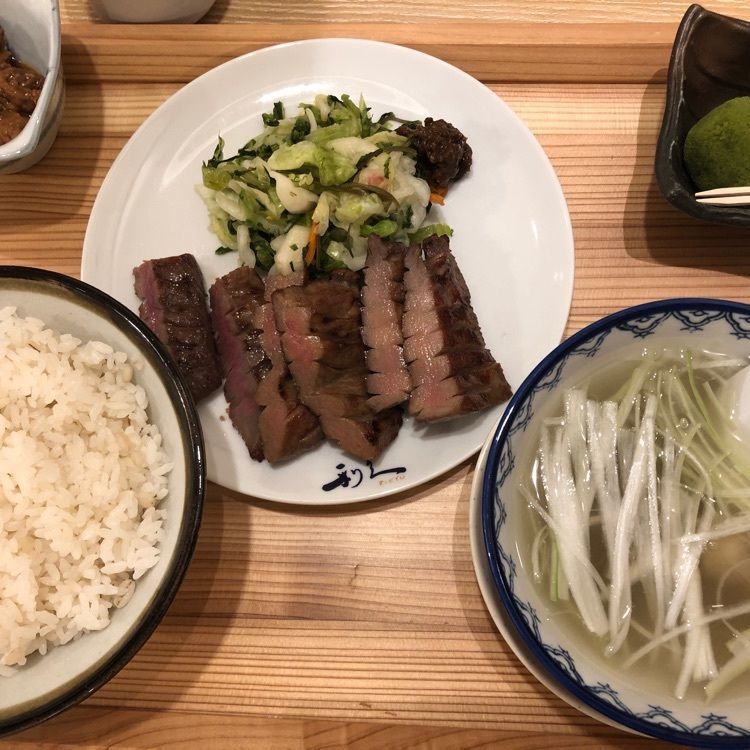 わかばさんが投稿した牛たん炭焼き 利久 仙台駅店（ぎゅうたんすみやき りきゅう）に関する口コミの画像