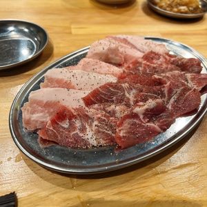 大衆焼肉 サプライズ 阿佐ヶ谷店 3枚目