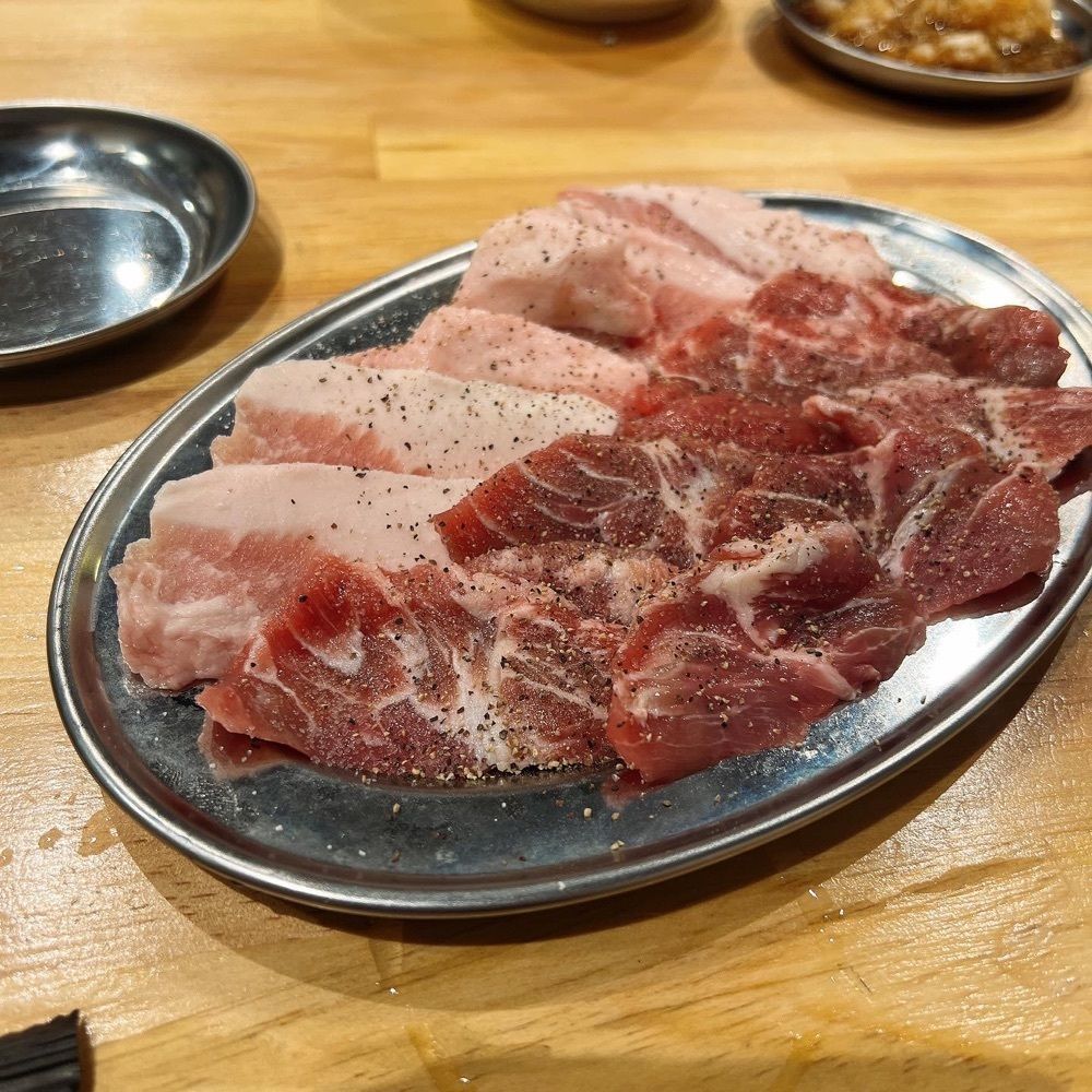 ヤジメシ　ボリューム満点東京グルメさんが投稿した大衆焼肉 サプライズ 阿佐ヶ谷店に関する口コミの画像