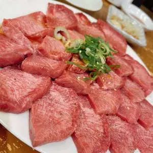 沼津ホルモン 竜まる