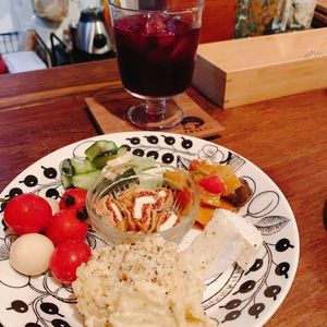 アカツキバル