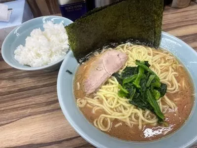 横浜家系らーめん 武源家