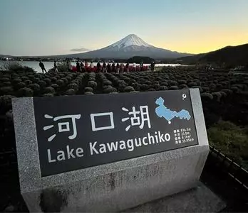 富士山の見えるカフェ（CAFE "With a view of Mt Fuji"）