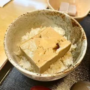 とうふ屋しろ