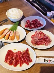 フジ 庚午店