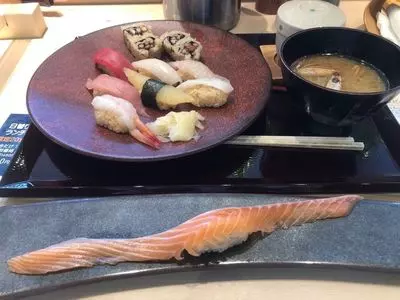 秋田港