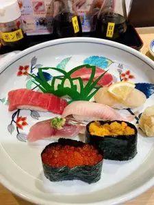 まわる寿司 博多魚がし 博多1番街店 2枚目