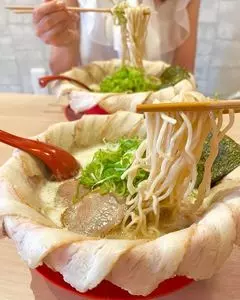 麺道 しゅはり 六甲道本店
