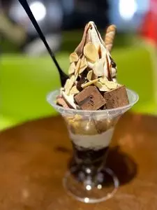 マザー牧場 カフェアンドソフトクリーム 東京ドームシティ店（マザー牧場 CAFE＆SOFTCREAM）