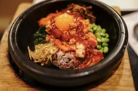 石焼ビビンバ BIBI
