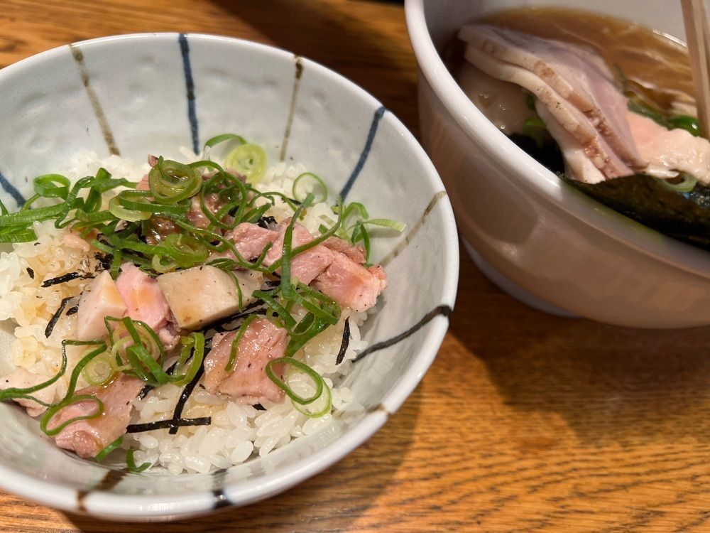 YYY🌈TOKYOさんが投稿した貝だしらぁ麺と鶏白湯らぁ麺 ふじをに関する口コミの画像