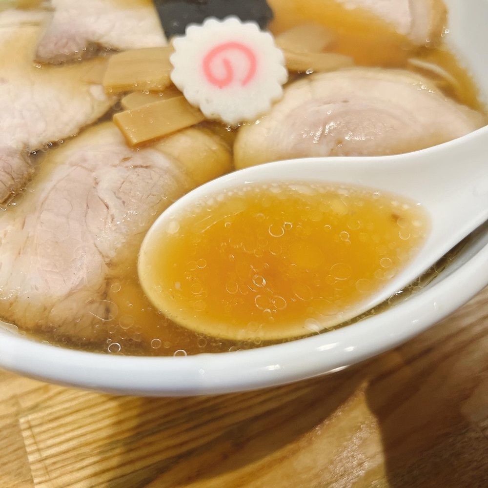 ヤジメシ　ボリューム満点東京グルメさんが投稿したらーめん いろはやに関する口コミの画像