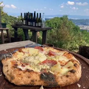 山岡ピザ（YAMAOKA PIZZA）