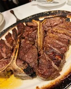 ベンジャミンステーキハウス 東京ガーデンテラス紀尾井町（BENJAMIN STEAK HOUSE）