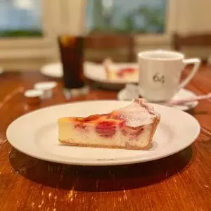 Bar＆Bistro 64（バーアンドビストロロクヨン）