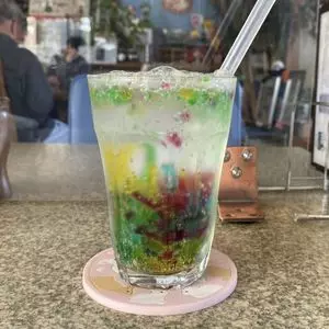 カフェ・ラパン（Cafe La lapin）