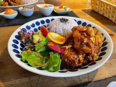 ジャヤ カフェ（JAYA CAFE）