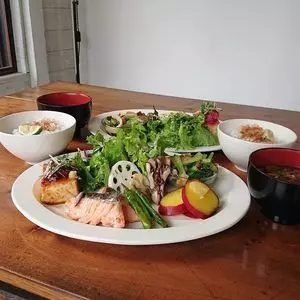 cinq（サンク）