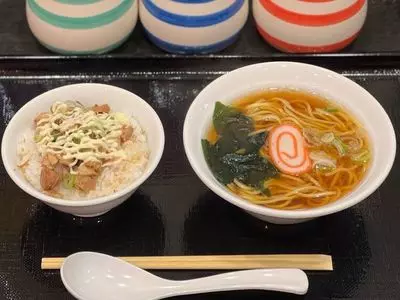 みなと屋