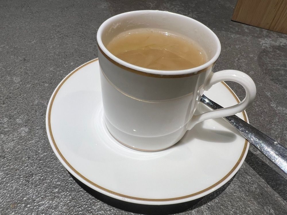 カリフラワーさんが投稿した閉店 淡路島バーガー 西新宿店に関する口コミの画像