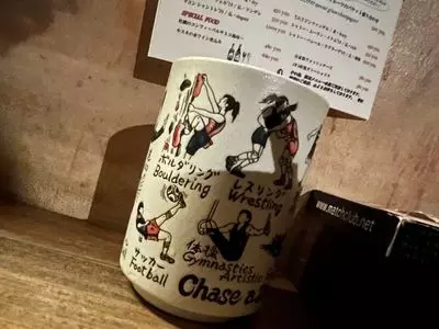 立ち飲み 泡