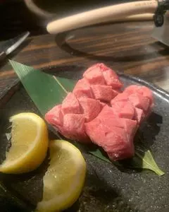 焼肉男マンモス