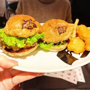 SHOGUN BURGER 新宿店