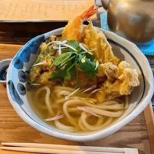 東奔西走（トーホーセーソー）