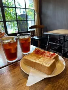 喫茶チロル