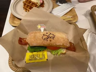 峰本 小町通り店 1枚目
