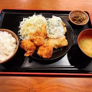 てけてけ 日本橋三越前店