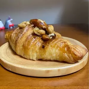 croissant 麦香奏 KANADE 栄店