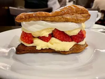 カフェ・ラ・ダダ