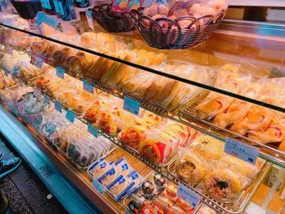 志津屋 叡電出町柳店（SIZUYA）