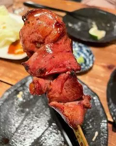 トリノストア