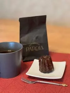 Patisserie TEN & 日比谷okuroji店（Pâtisserie TEN &【旧店名】Patisserie PAROLA）