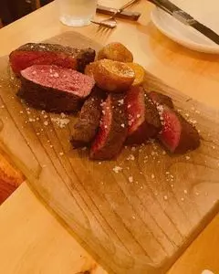 メッシタ パーネ エ ヴィーノ（Mescita Pane e Vino ）