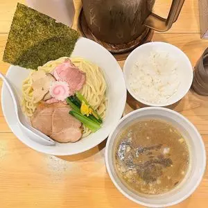 蕾 分家