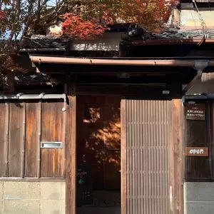 cafe MOKUREN（カフェ モクレン）