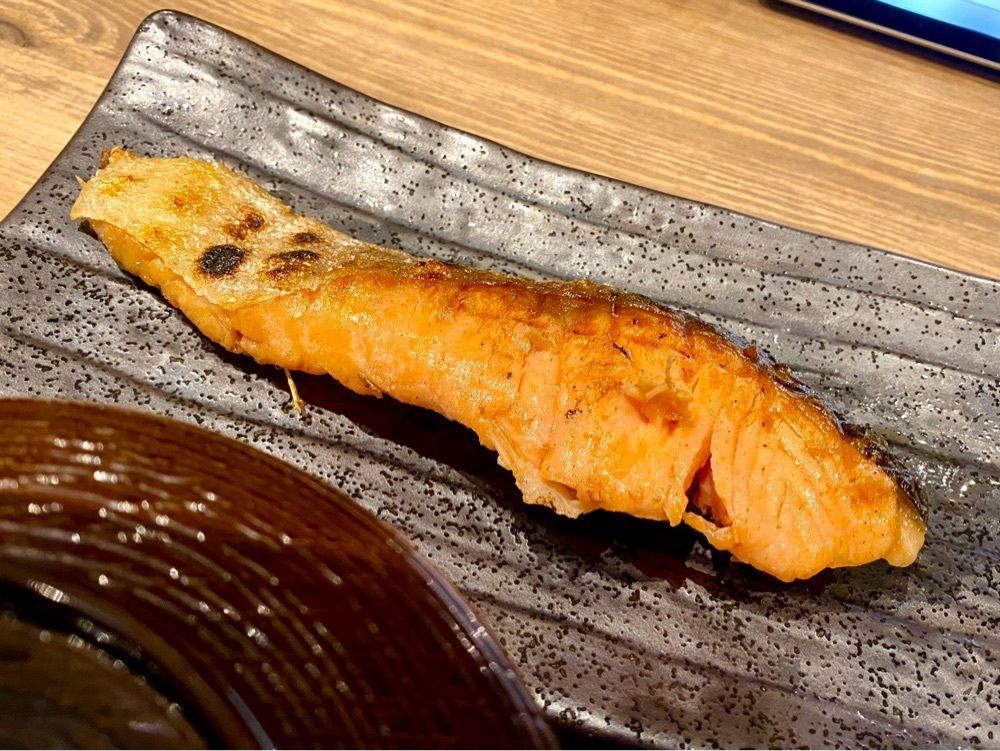 たつさんが投稿した炭火焼和めし処 しんぱち食堂 宇都宮店に関する口コミの画像