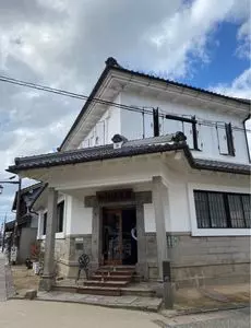 白壁倶楽部