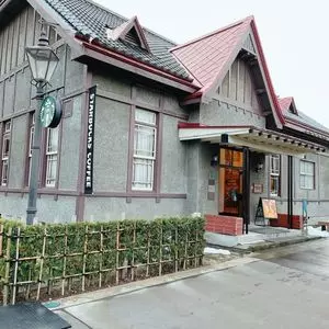 スターバックスコーヒー 弘前公園前店（STARBUCKS COFFEE）