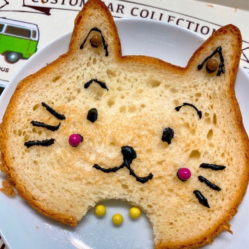 Annashuna0830さんが投稿したねこねこ食パン オアシスパーク店に関する口コミの画像
