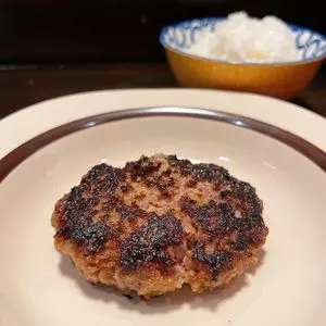 鏡山牧場
