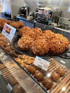 Akariya Bakery（アカリヤ ベーカリー）