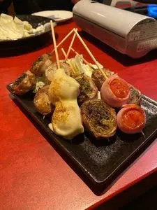 炭火野菜巻串と焼売 博多うずまき 北千住店